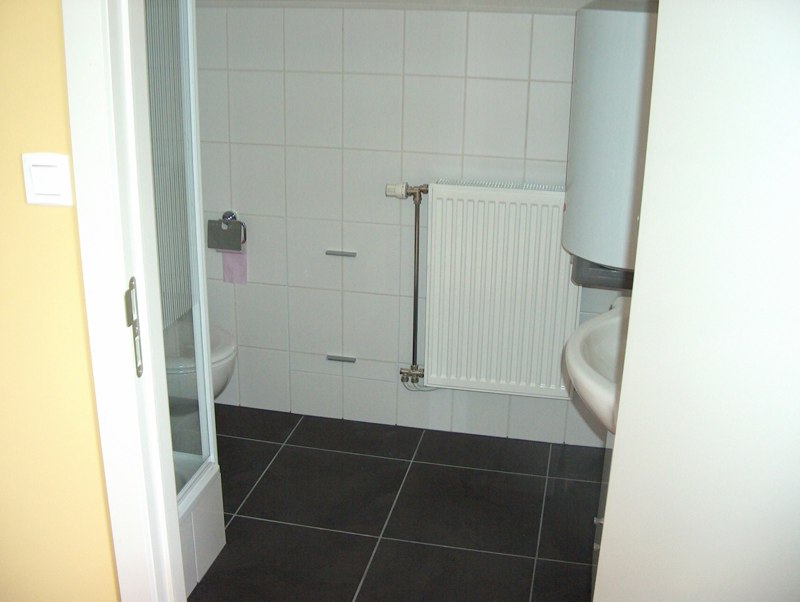 Big student rooms for rent in Antwerp student residence