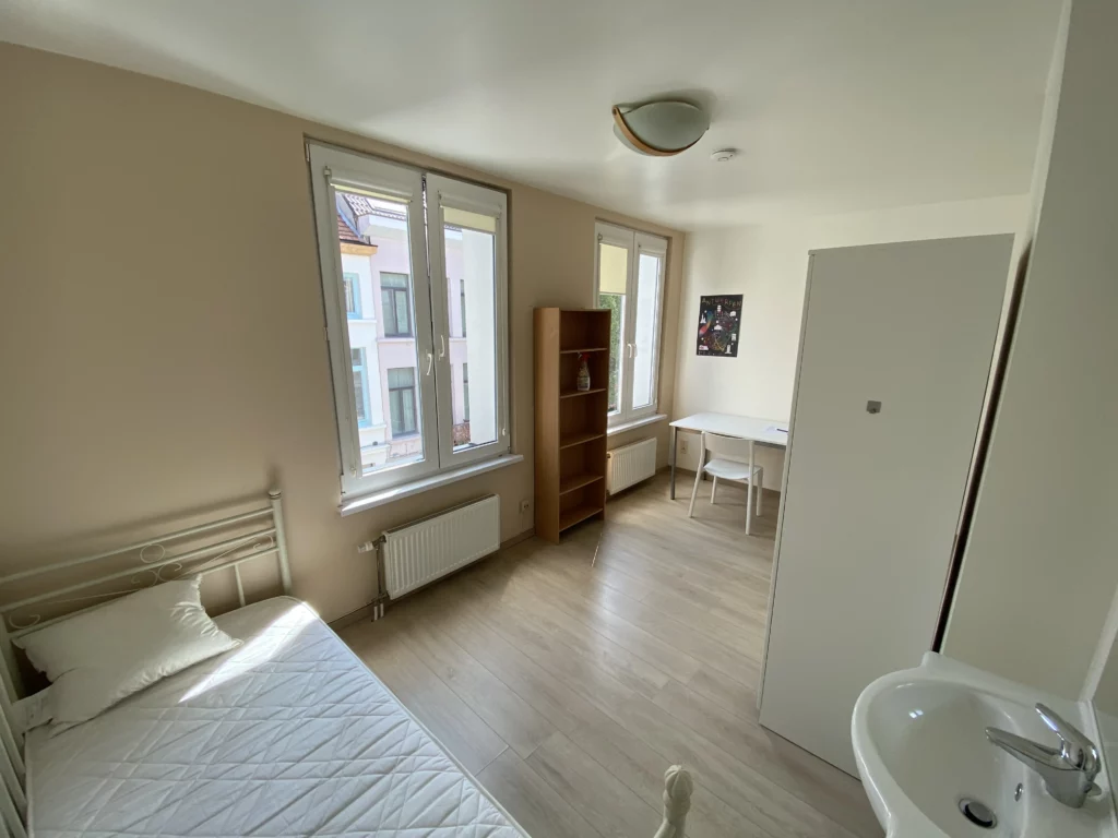 Petites chambres étudiantes à louer