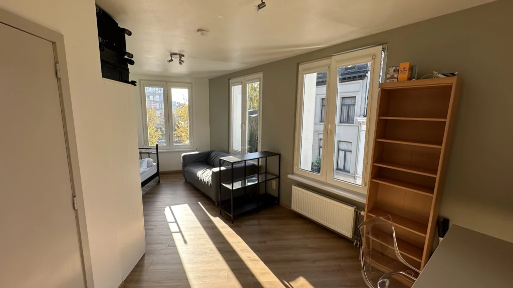 Grandes chambres étudiantes à louer